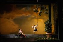 Swinging Between Thinking and Feeling in Huntington’s ‘Triumph of Love’